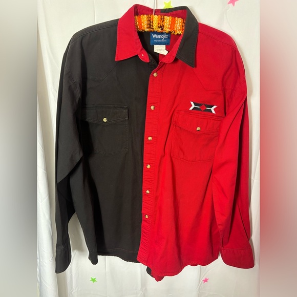 Vintage Wrangler Red and Black Southwest Button Down Size XL - Picture 5 of 7